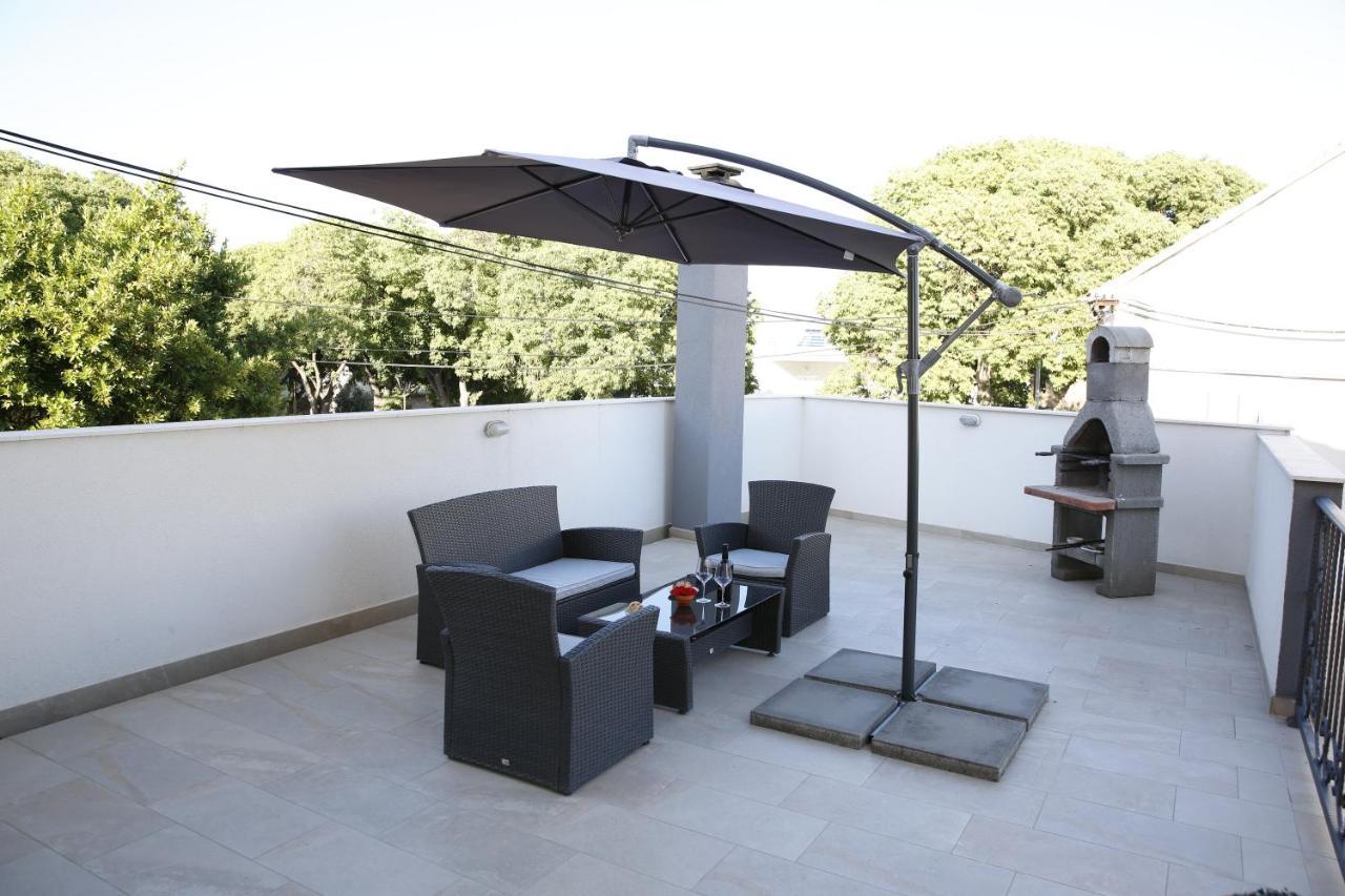 Guest House Lorenta Vodice Buitenkant foto