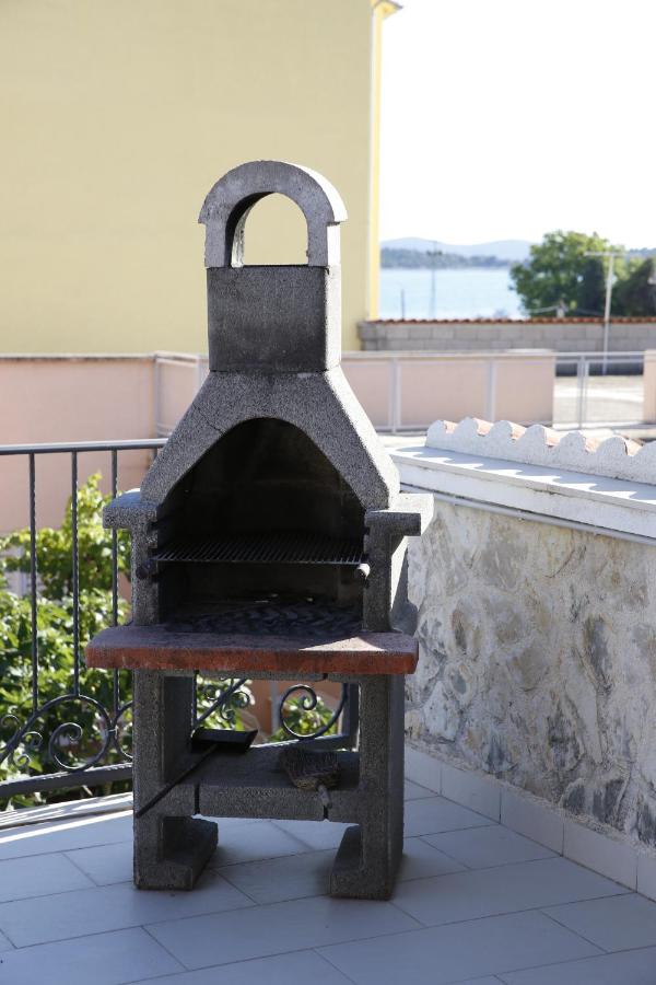 Guest House Lorenta Vodice Buitenkant foto