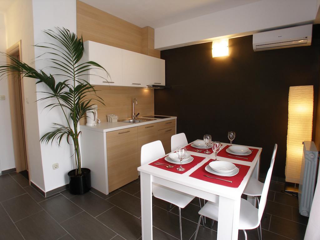 Guest House Lorenta Vodice Kamer foto